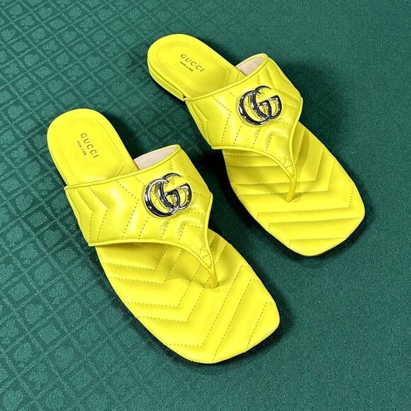 Gucci Marmont Matelassé Padded Thong Sandals Neon Yellow Size 41 NEW - Picture 1 of 5